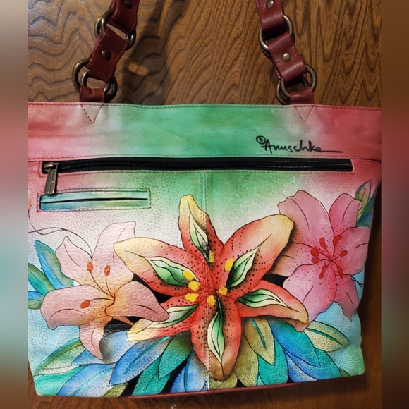 Anuschka Leather Shoulder Bag - Picture 3 of 13